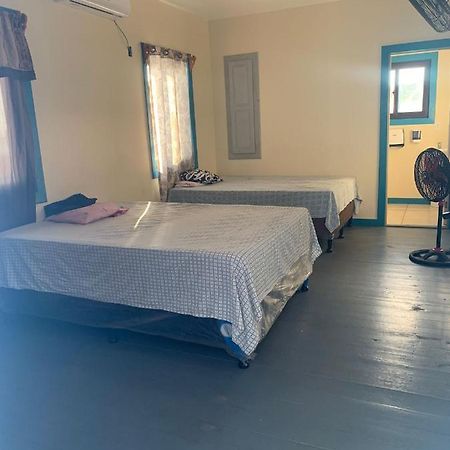 Paradise Divers Hotel Utila Εξωτερικό φωτογραφία